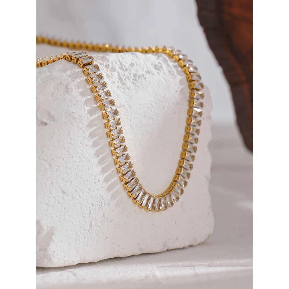 Aurelia Necklace