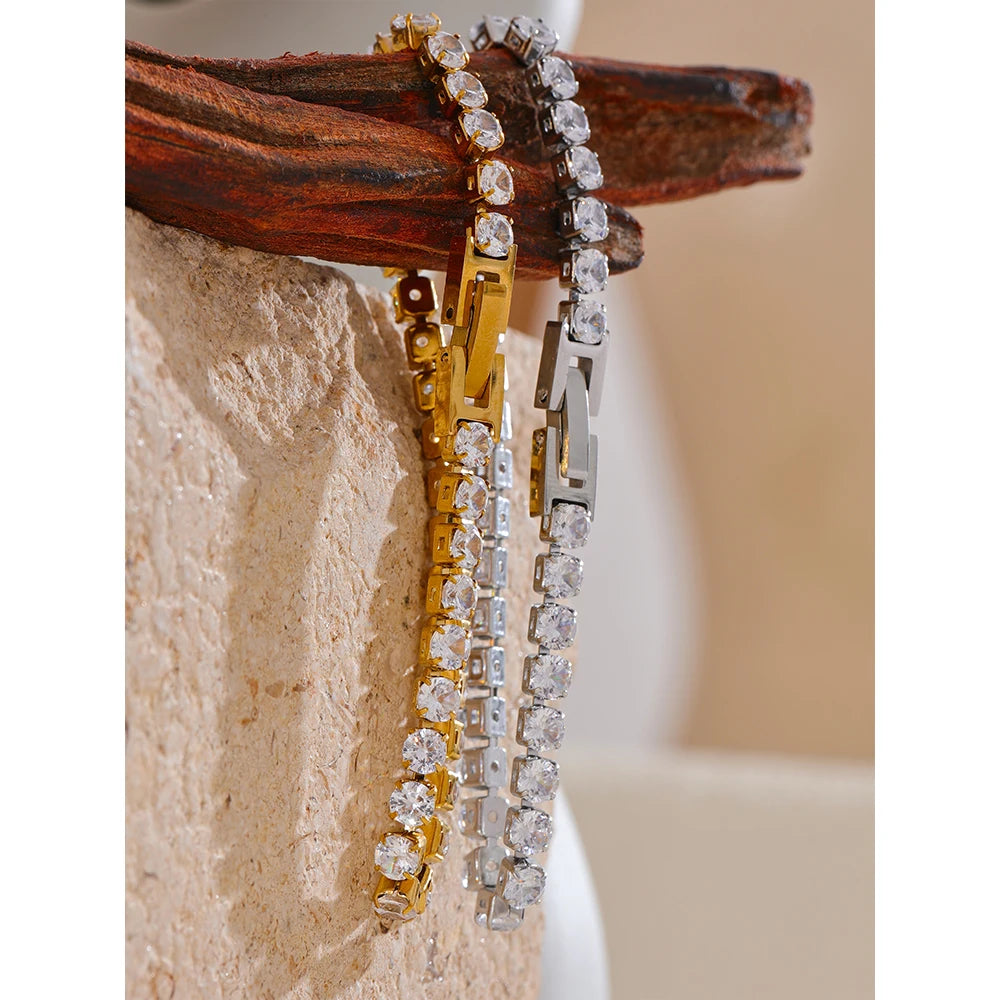 Nuvia Bracelet