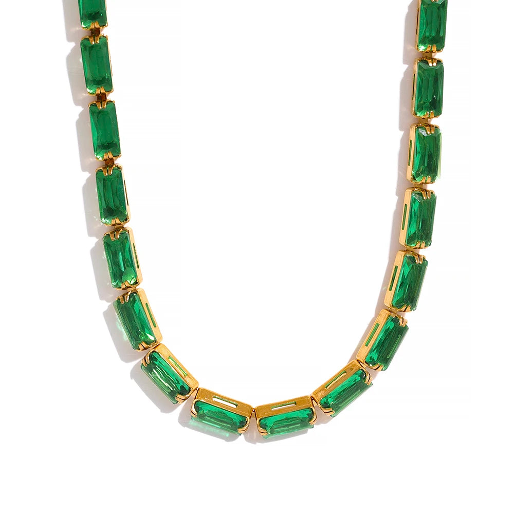 Amoure Necklace