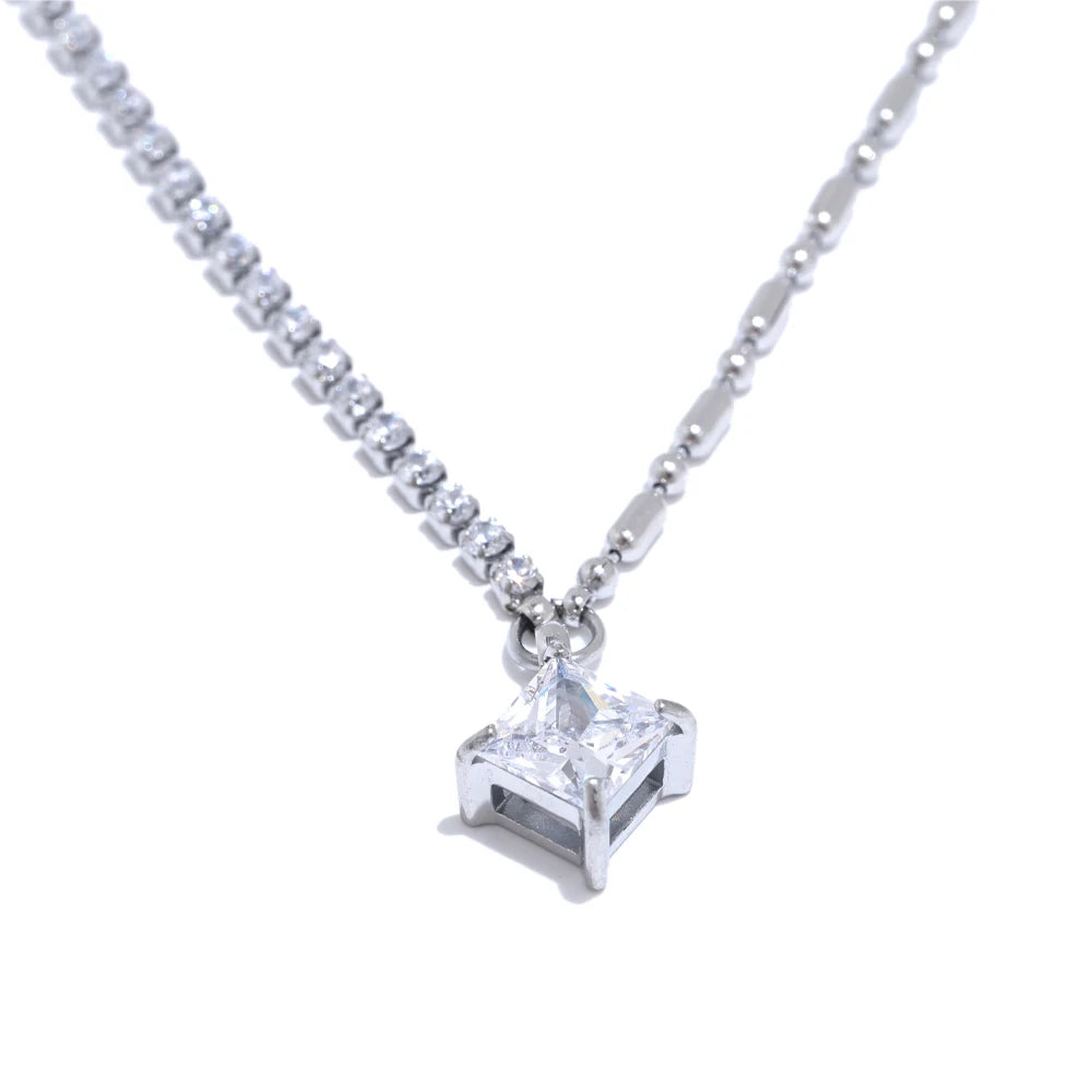 Estelle Necklace